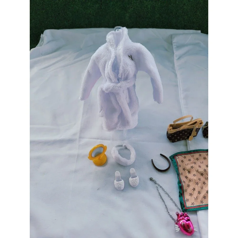 Doll Accessories Mega Lot Mini Fashion Shadow High ZURU Bags Shoes Clothes